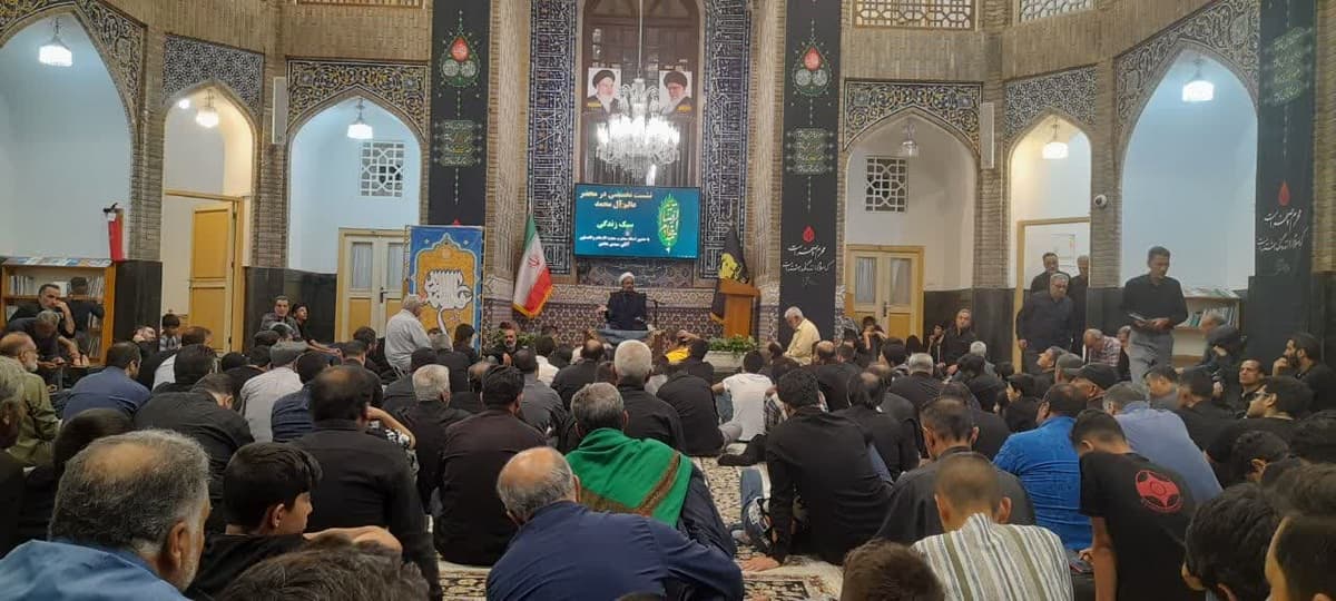  نشست تخصصی  در محضر عالم آل محمد