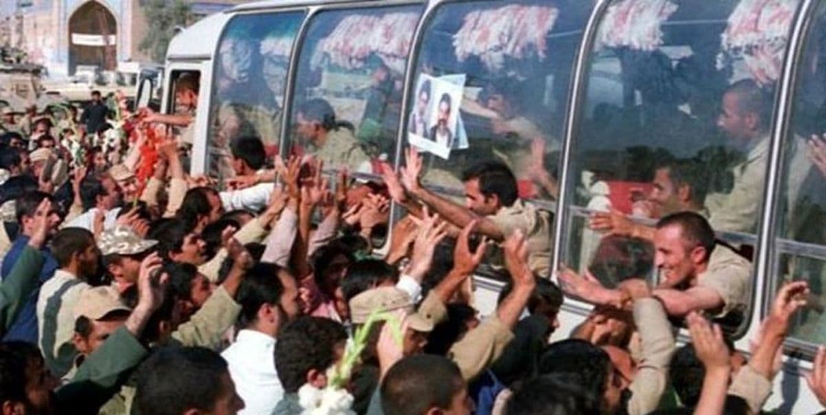 آزادگان در کلام امامین انقلاب