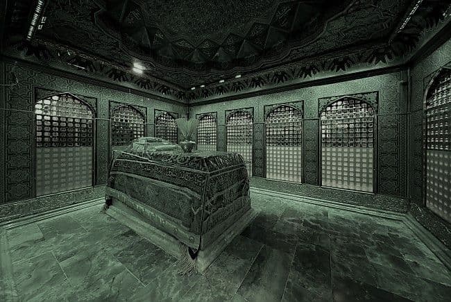 پیرامون قبر امام رضا و هارون الرشید