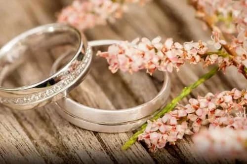 پیشنهاد ازدواج به خانمی که در حال متارکه است