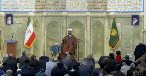 انسان مؤمن مراقب زبانش هست 