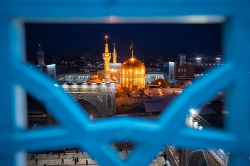 گنبد نورانی در قاب خاطره ها