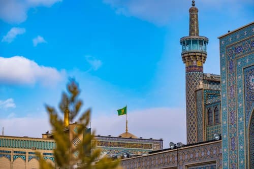 آسمان، فرش زیر پای حرم 