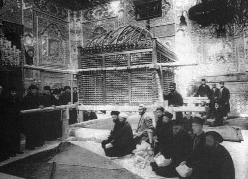 اولین صندوق مرقد مطهر امام رضا(ع)