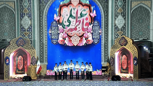 از آسمان آید ندا بر حجت حق مصطفی