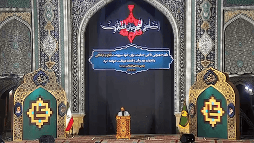 ما را پیامبر از ازل توصیف کرده