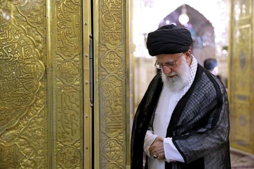 زمانے میں بس خامنہ ای تم ہی ہو 