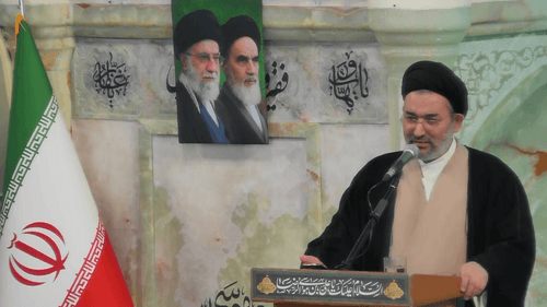 اعتقادات پاک به سوی خداوند بالا می رود