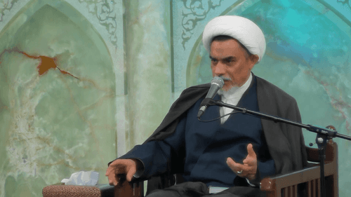 خداوند کاری را بدون سبب انجام نمی دهد 