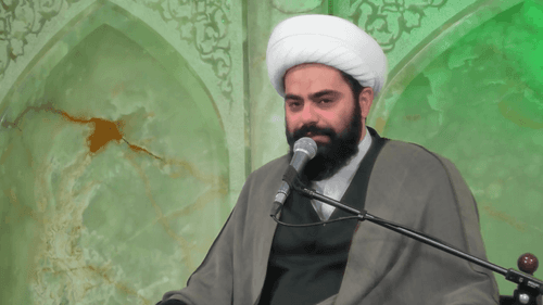 همۀ اعضای خانواده محترم هستند