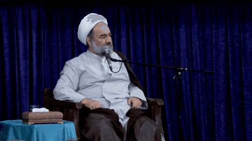 قرآن و اهل بیت (ع) تجسم یکدیگر هستند