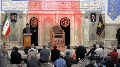 به زیر گنبد زرین او پناه بریم