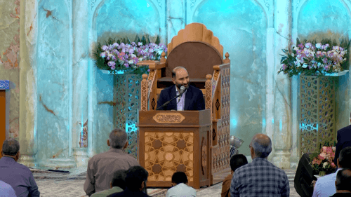 آمد و چشم خانه روشن شد از حضورش تلألو نورش