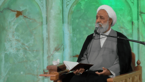 کسی که ولایت اهل بیت(ع) را دارد، فقیر نیست