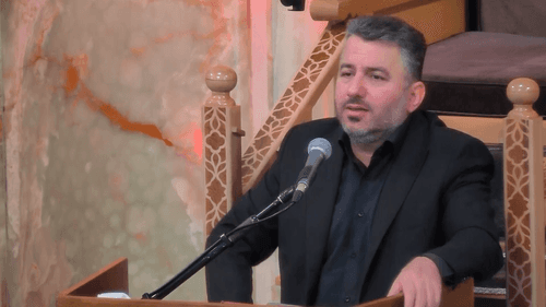 اینجا غریب و آشنا را می شناسند