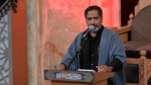 صاحب خلق عظیم حسن است 