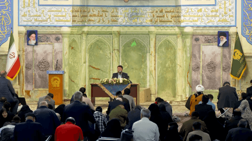 مثل مادر دست هایم را گرفتی بارها