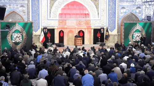پشت در رفت مگر برگردد