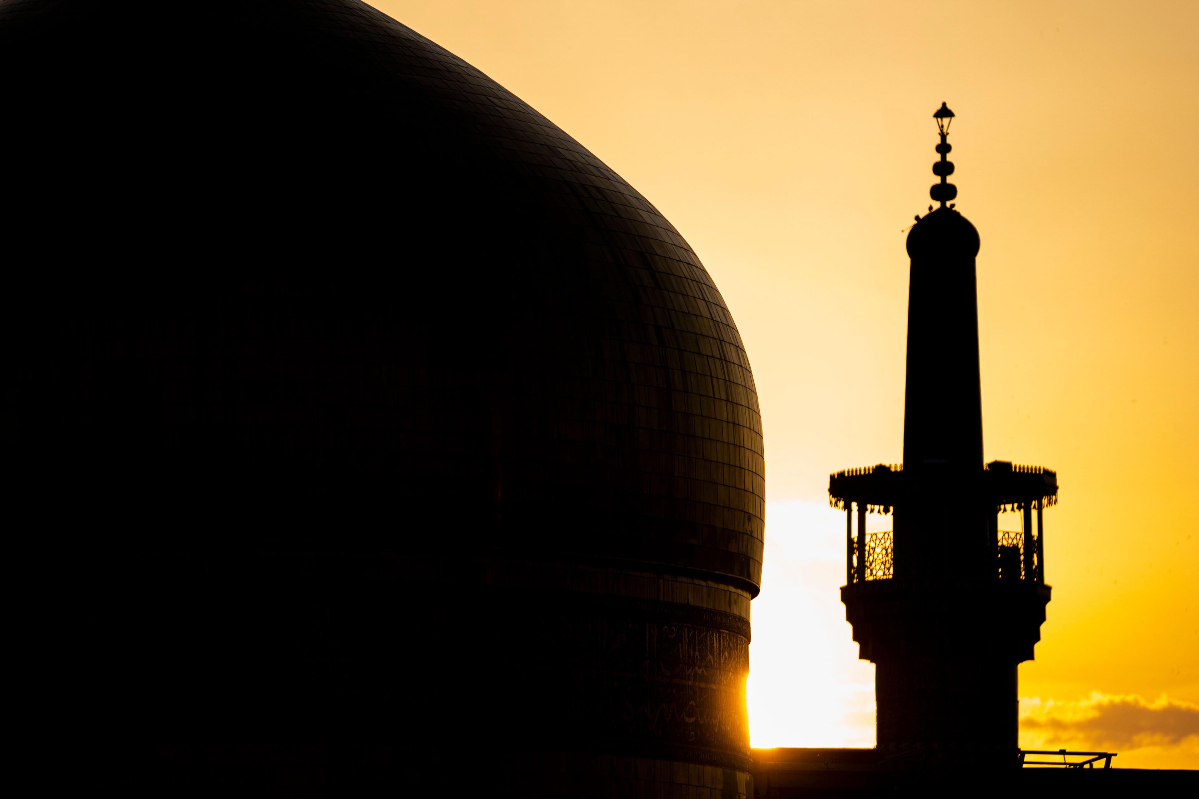 گنبد حرم امام رضا علیه السلام