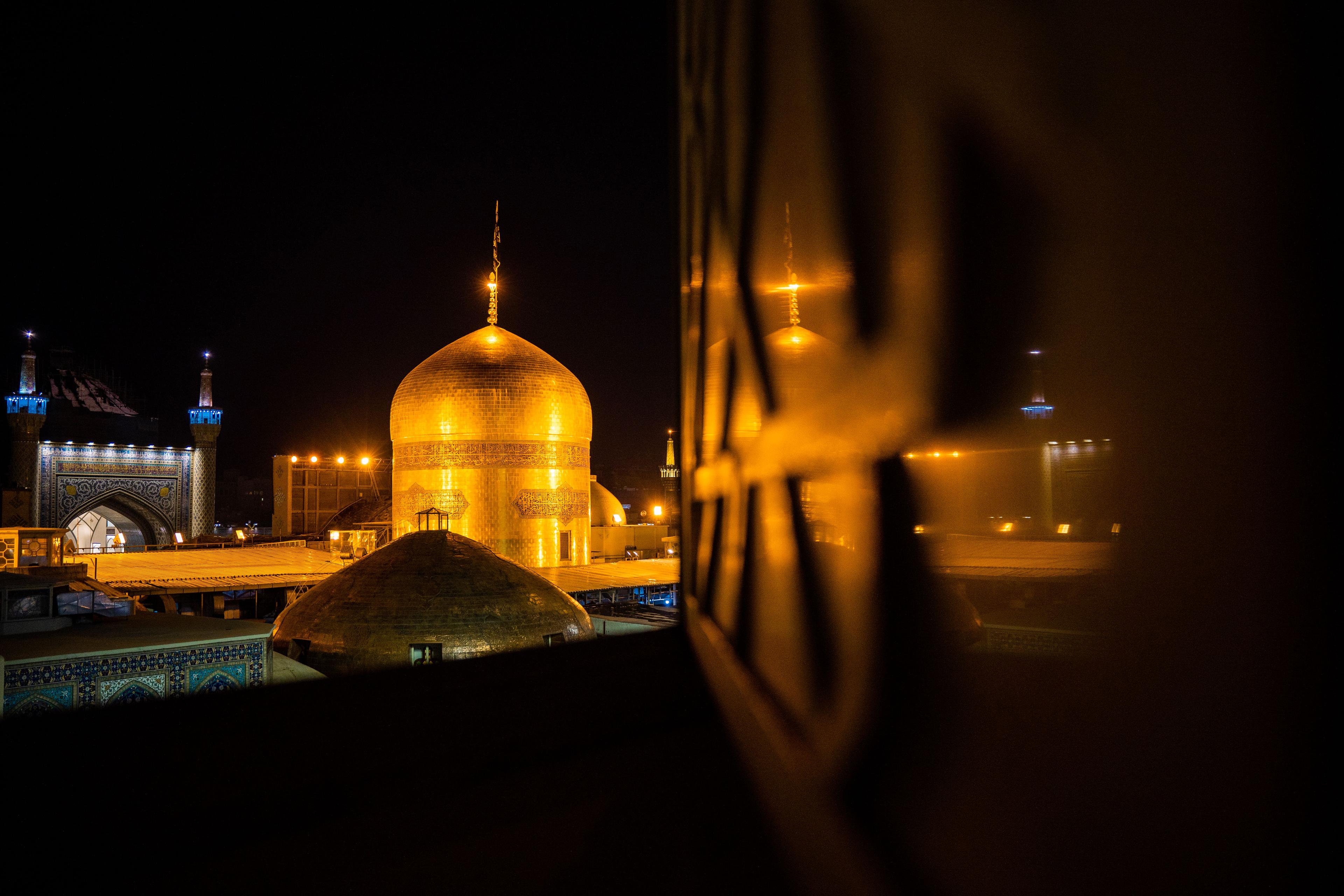 گنبد امام رضا علیه السلام
