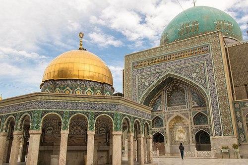 معرفی صحن قدس