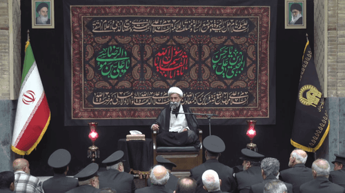 با رضایت امام، نگران حرف مردم نباش