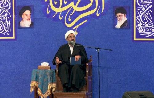 اثر سخنان بیهوده بر زندگی انسان